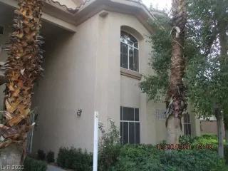 Photo #1: 2361993 Listing 