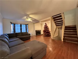 Photo #1: 2362015 Listing 