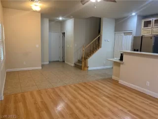 Photo #2: 2362034 Listing 