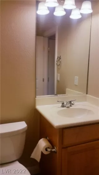 Photo #6: 2362034 Listing 