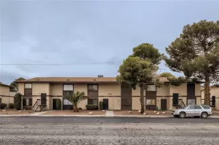 Photo #1: 2362038 Listing 