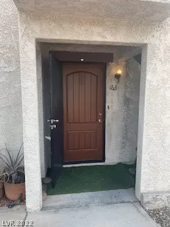 Photo #2: 2362048 Listing