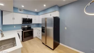 Photo #1: 2362125 Listing 