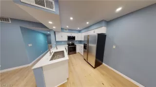 Photo #3: 2362125 Listing 