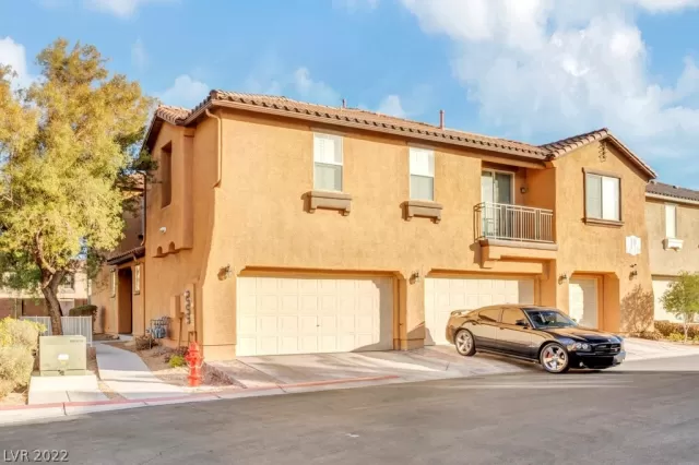 MLS: 2362144 Condo For Sale