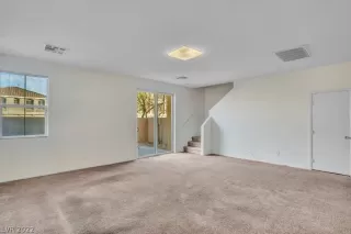 Photo #1: 2362144 Listing 