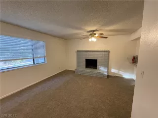 Photo #4: 2362166 Listing 