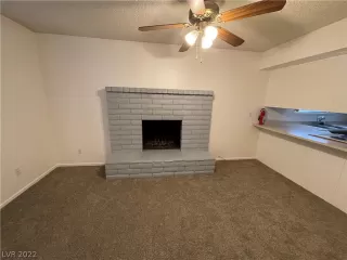 Photo #5: 2362166 Listing 