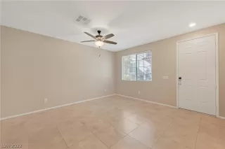 Photo #2: 2362174 Listing