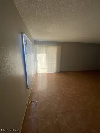 Photo #4: 2362181 Listing 