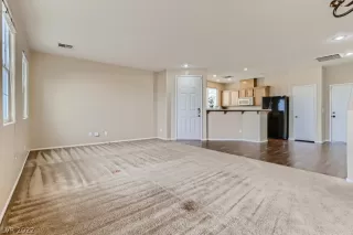 Photo #5: 2362183 Listing