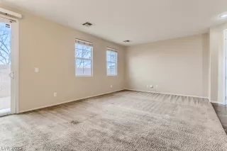 Photo #6: 2362183 Listing