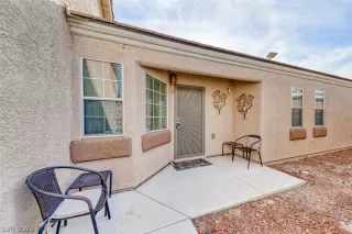 Photo #2: 2362192 Listing