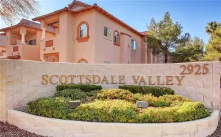 Photo #2: 2362242 Listing