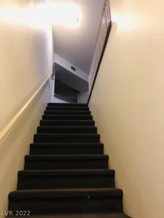 Photo #1: 2362246 Listing 