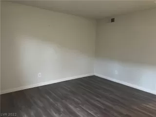 Photo #6: 2362263 Listing 