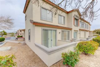 Photo #3: 2362277 Listing