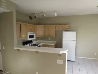 Photo #2: 2362335 Listing 