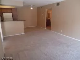 Photo #2: 2362336 Listing 