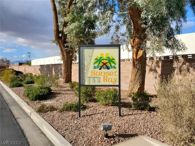 MLS: 2362430 Condo For Sale