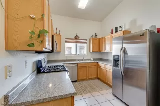 Photo #5: 2362480 Listing 