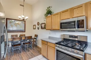 Photo #6: 2362480 Listing 