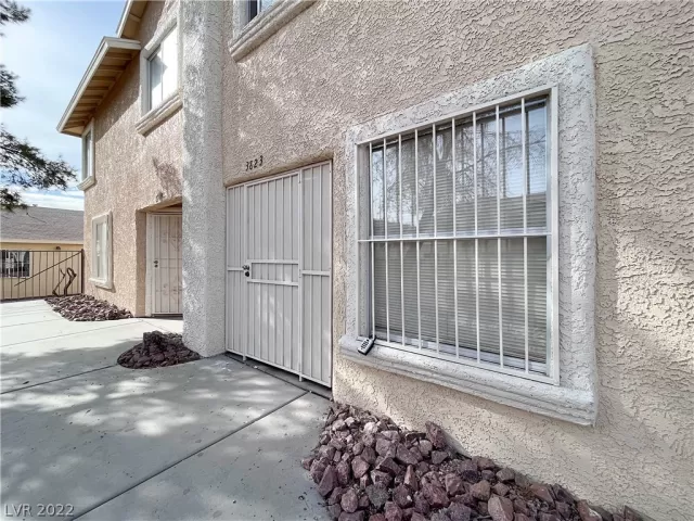 MLS: 2362532 Condo For Sale