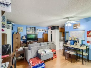 Photo #2: 2362560 Listing