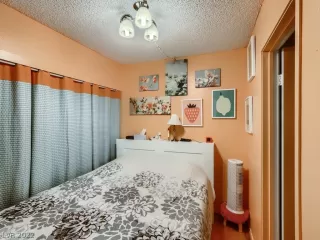 Photo #6: 2362560 Listing