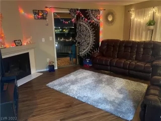 Photo #1: 2362656 Listing 