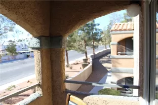 Photo #2: 2362710 Listing