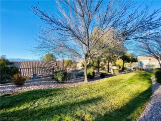 Photo #5: 2362718 Listing 