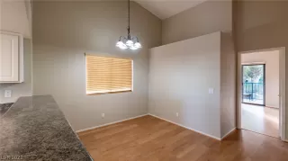 Photo #6: 2362726 Listing