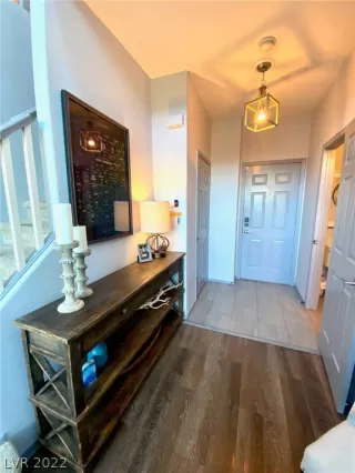 Photo #2: 2362742 Listing 