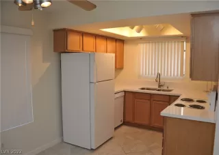 Photo #6: 2362756 Listing