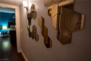 Photo #4: 2362759 Listing 