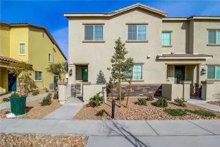 Photo #1: 2362766 Listing