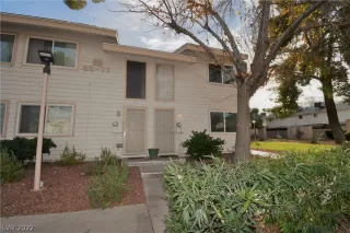 Photo #1: 2362813 Listing 