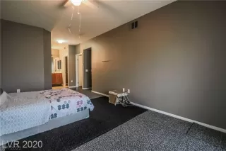 Photo #4: 2362851 Listing 