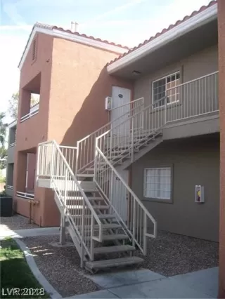 Photo #2: 2362868 Listing 