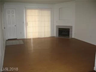 Photo #3: 2362868 Listing 