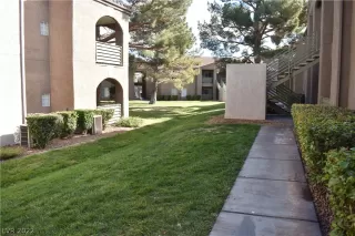 Photo #3: 2362885 Listing