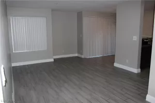 Photo #6: 2362885 Listing