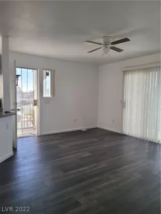 Photo #2: 2362896 Listing 