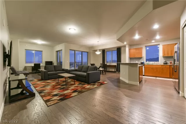 MLS: 2362917 Condo For Sale