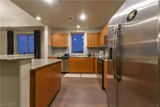 Photo #2: 2362917 Listing 
