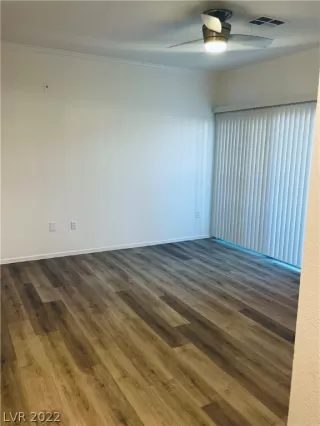 Photo #2: 2362946 Listing