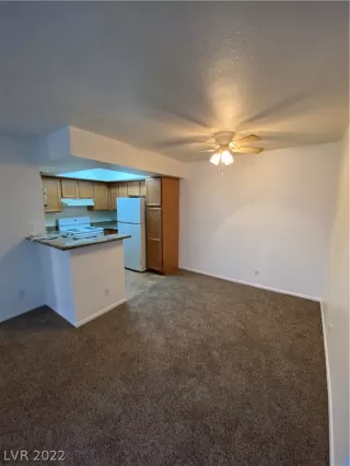 Photo #2: 2362956 Listing 