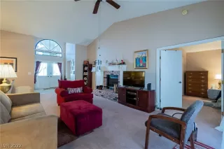 Photo #3: 2362963 Listing 