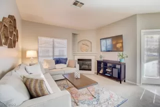 Photo #2: 2362990 Listing 